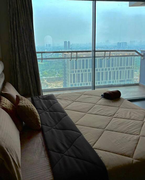 Countryside Luxury Suites - Supernova Noida New Delhi Extérieur photo
