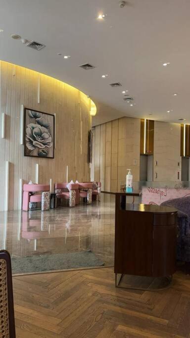 Countryside Luxury Suites - Supernova Noida New Delhi Extérieur photo